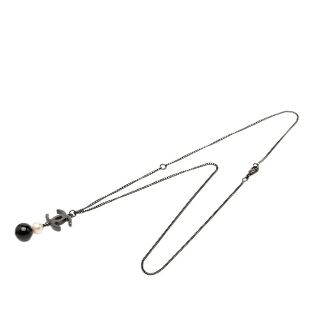 CHANEL Black Pearl Logo Necklace - Picture 3 of 6